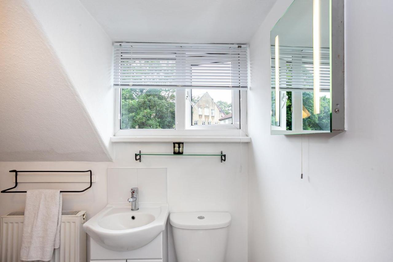Cosy 2 Bed Apartment - Close To Leeds Centre מראה חיצוני תמונה